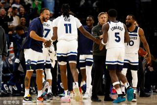 上的每一个 上的每一个